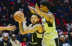 Les Bulls donnent une chance à Carlik Jones, le meilleur marqueur de G-League