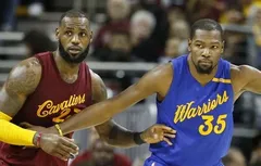 Les Warriors ultra favoris chez les bookmakers