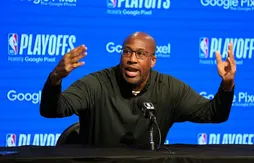 Les Knicks n’arrivent pas à trouver le bras droit de Mike Brown