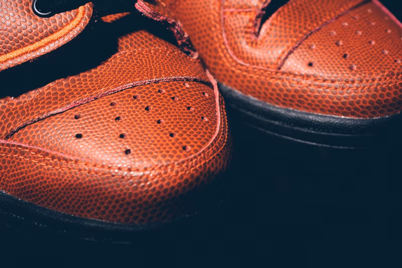 Adidas_JS_Wings_BBall_S77803_Red-Red-Red_Sneaker_Politics-10_1024x1024