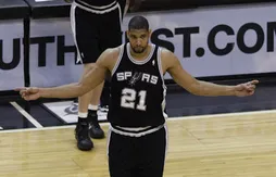 20 000 points et une défaite pour Tim Duncan
