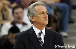 Sacramento : Paul Westphal viré ; Keith Smart le remplace