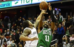 Washington – Boston : Kyrie Irving doublement clutch