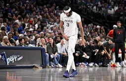 À peine arrivé, Anthony Davis rejoint l’infirmerie jusqu’en mars !