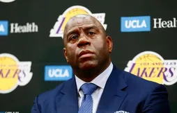 Magic Johnson officiellement propriétaire minoritaire des Washington Commanders en NFL