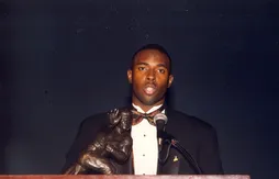 Du football américain à la NBA : l’exemple de Charlie Ward