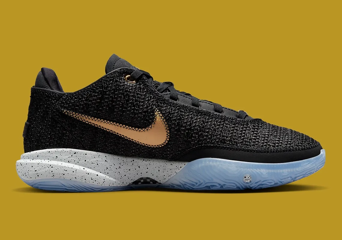 LeBron 20
