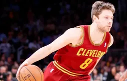 Stephen Curry se méfie des Cavs sans Kyrie Irving