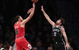 Zach LaVine assomme les Nets dans le dernier quart-temps