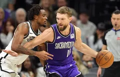 Un Domantas Sabonis plus libre de ses mouvements en attaque