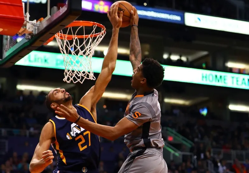 Rudy Gobert assure la victoire du Jazz sur un contre énorme