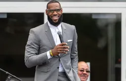 Un million de dollars pour l’école de LeBron James