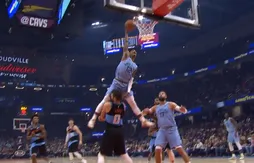 Ja Morant pas loin de “mettre fin à la carrière” de Kevin Love en lui dunkant par-dessus !