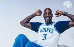 Les Wolves puisent dans leur passé pour leurs nouveaux maillots et logo
