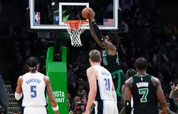 Stressé pour son grand retour, Robert Williams III s’est libéré avec un dunk