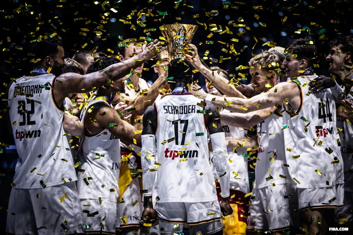 Dennis Schröder
