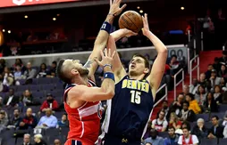 Denver s’accroche à son rêve de playoffs en allant gagner à Washington