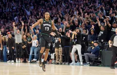 Le MVP de la nuit | Héroïque, Ayo Dosunmu s’offre un double record