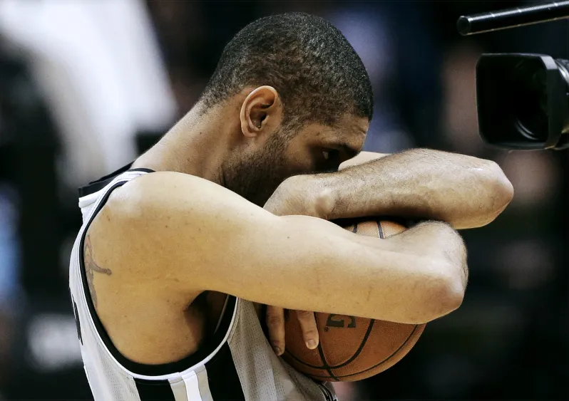 ap_warriors_spurs_basketball1