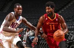 John Holland, “two-way contract” des Cavs