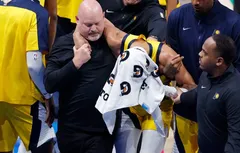Les images déchirantes de la grave blessure de Tyrese Haliburton…