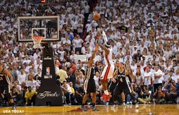 LeBron James : “J’ai pensé à Michael Jordan sur mon dernier tir face aux Spurs”