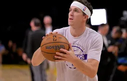 Austin Reaves doit aussi s’arrêter à cause de son mollet