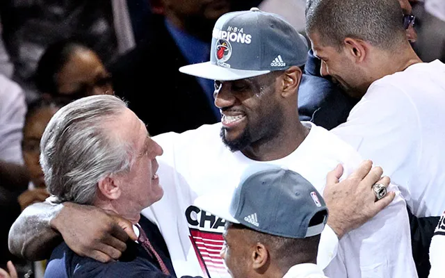 Pat Riley et LeBron James