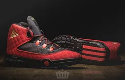 Adidas : un nouveau modèle dans la gamme Derrick Rose