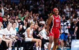Jackie Young et les remplaçantes de Team USA font la différence