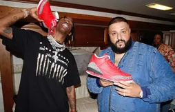 DJ Khaled présente sa Air Jordan 3 rouge