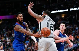 Quand LaMarcus Aldridge oublie de faire faute…