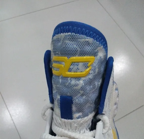 Under-Armour-SC30-4