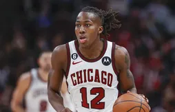 Ayo Dosunmu reste aux Bulls pour 21 millions de dollars sur trois ans