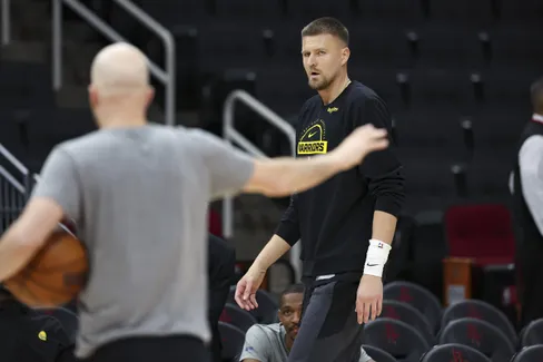 Growing Concern for Kristaps Porzingis: Warriors Confirm No Return Timeline Set