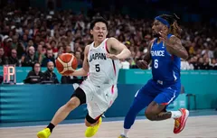 Yuki Kawamura et Armando Bacot au camp des Grizzlies