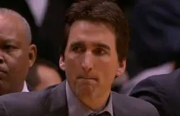 Chicago tape Boston sur fond d’affaire Del Negro