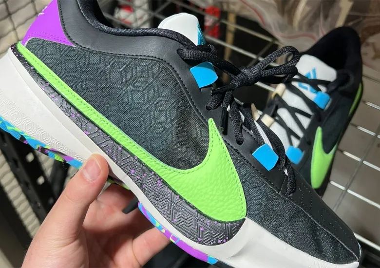 Zoom Freak 5