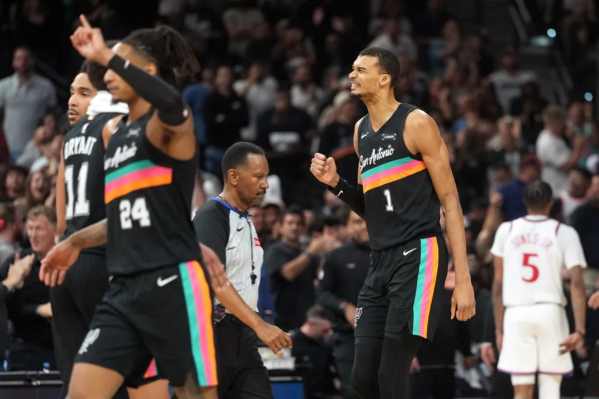 Victor Wembanyama (Spurs) contre les Clippers