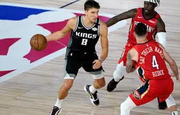 Bogdan Bogdanovic s’amuse avec la “défense” des Pelicans