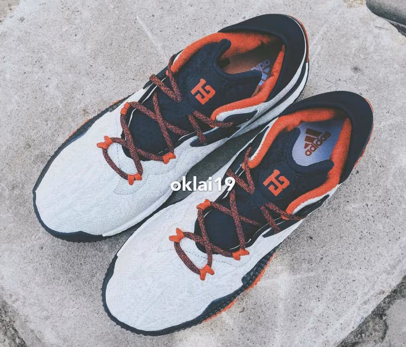 adidas-crazylight-boost-2016_o85une