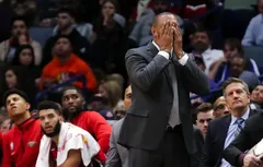 Une 13e défaite de suite et une décision arbitrale qui passent mal chez les Pelicans