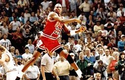 Top 10 du jour : les shoots à la dernière seconde de Michael Jordan