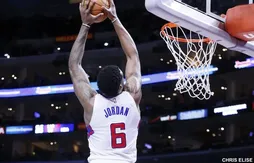 DeAndre Jordan punit les Spurs