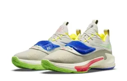 Une Zoom Freak 3 en version “Back to school” pour la rentrée