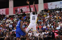 Tacko Fall part en Chine