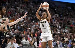 Le Fever résiste à Paige Bueckers grâce à Kelsey Mitchell