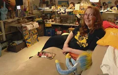 À 72 ans, cette fan historique des Nuggets est bannie de la salle !