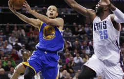 Charlotte – Golden State : Stephen Curry plante 43 points… pour rien