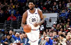Le MVP de la nuit : Joel Embiid marche sur les Lakers